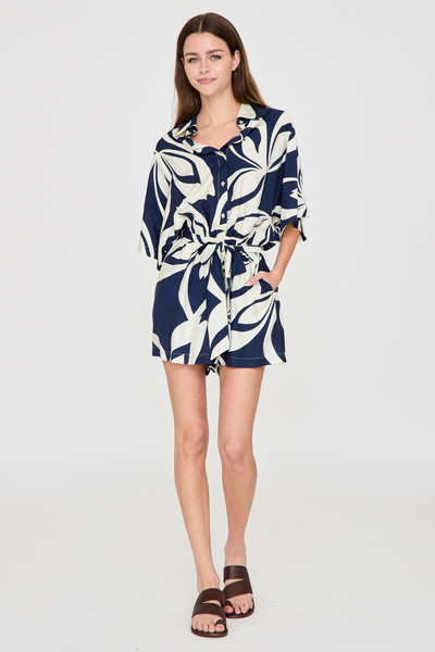 FLORAL PRINT COLLARED TIE WAIST ROMPER