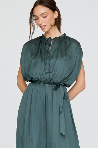 Ruffle NECK SLEEVELESS WIDE LEG JUMPSUIT