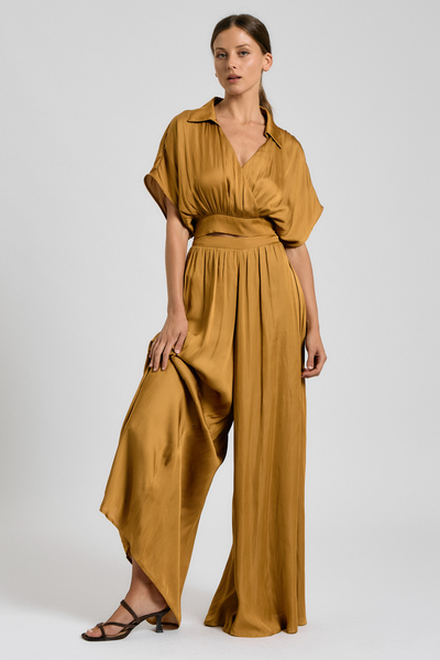 COLLARED SURPLICE TOP & WIDE-LEG PANT SET