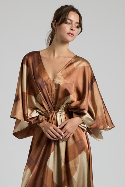 SATIN KIMONO SLEEVE ABSTRACT MAXI DRESS