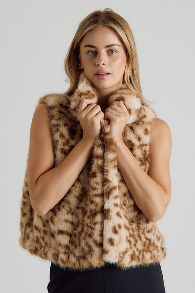 ANIMAL PRINT FAUX FUR OPEN FRONT VEST